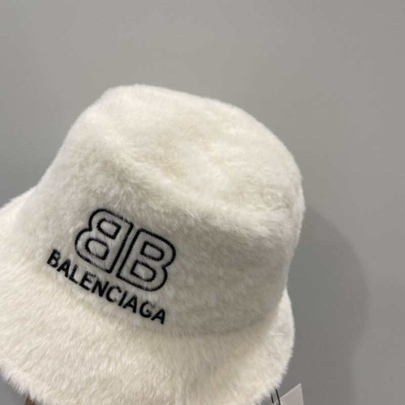 BALENCIAGA